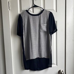 HALOGEN Sheer top SIZE SMALL